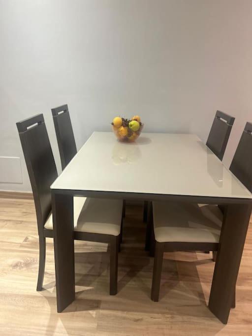 Coqueto Apartamento Cerca Del Casco Viejo Con Garaje Gratis Bilbao Exterior foto