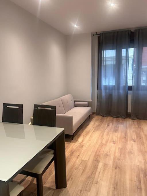 Coqueto Apartamento Cerca Del Casco Viejo Con Garaje Gratis Bilbao Exterior foto